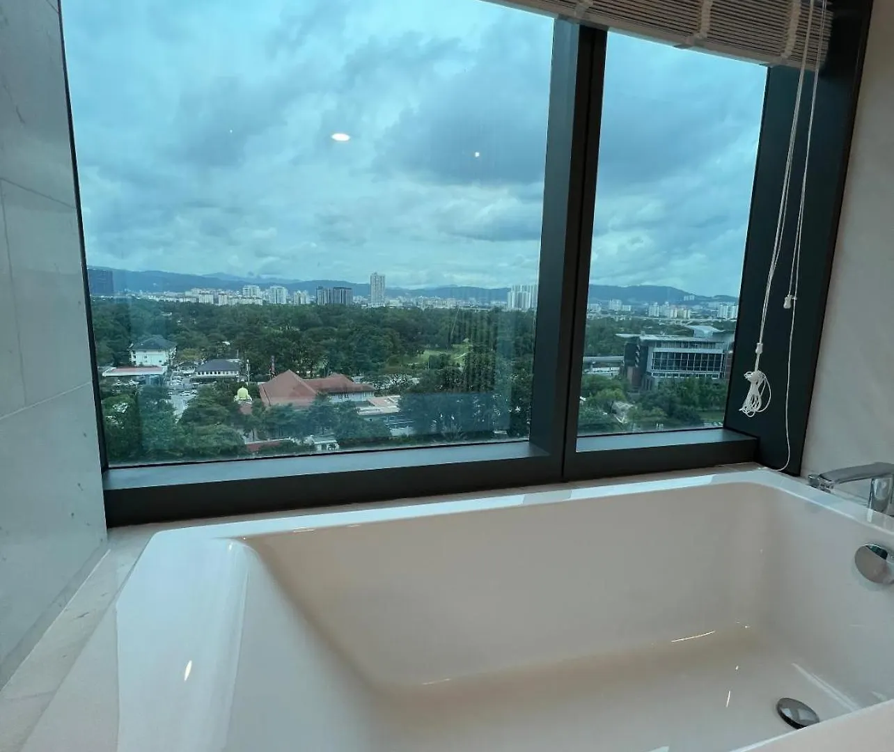 Eaton Residence Klcc By Hm Costa Doro Куала-Лумпур Апартаменты